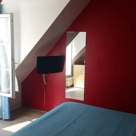 Phenix 2* Paříž