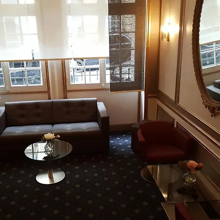 Phenix Hotel Paris